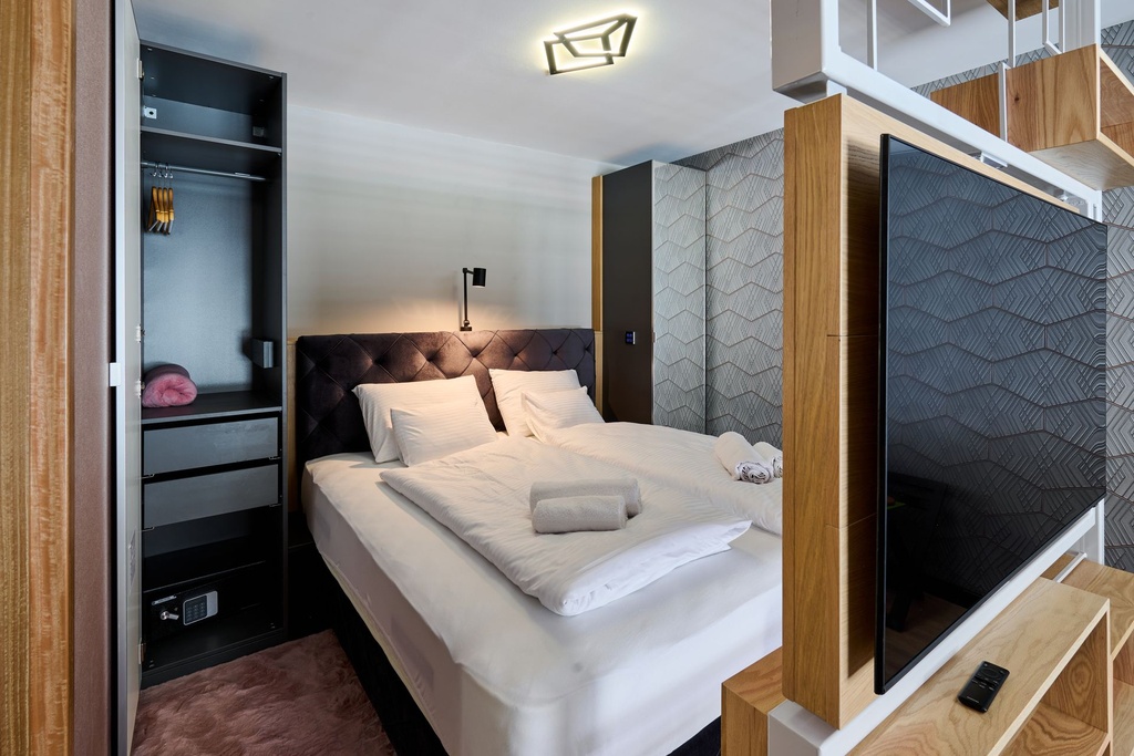 Apartment A1 Lamborghini
